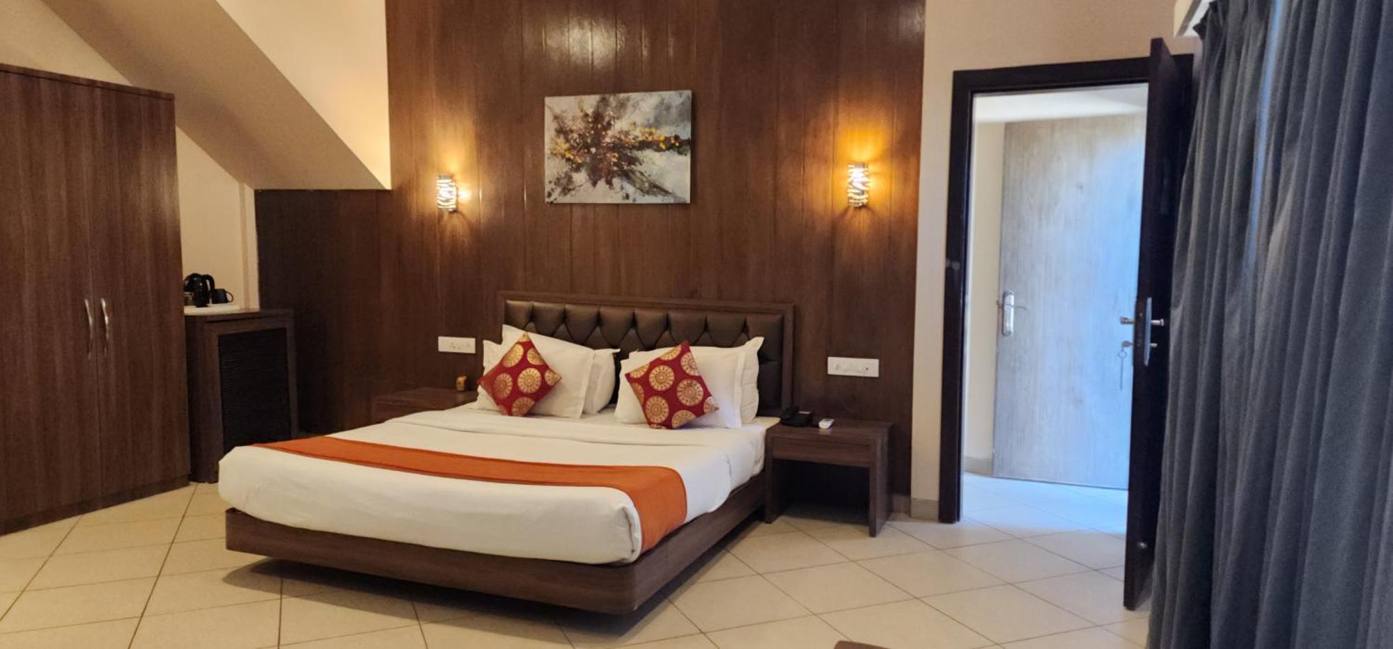 Misty Meadows, Lonavala Hotel Екстериор снимка