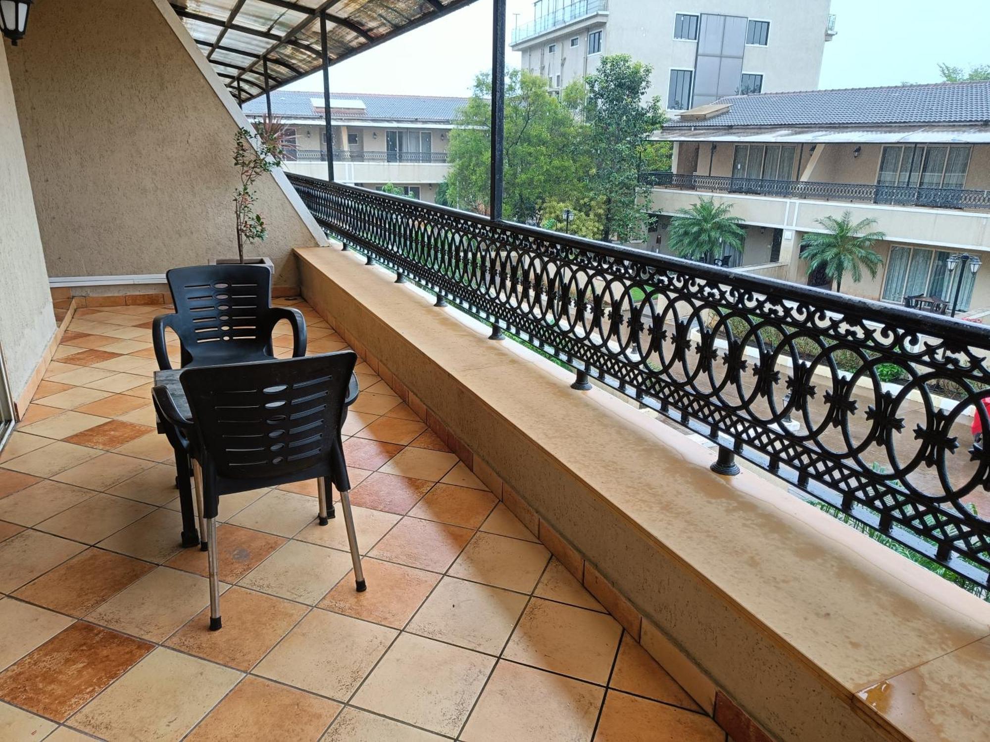 Misty Meadows, Lonavala Hotel Екстериор снимка