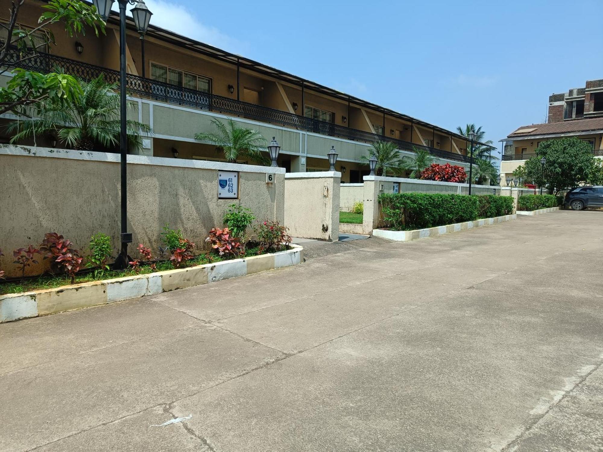Misty Meadows, Lonavala Hotel Екстериор снимка