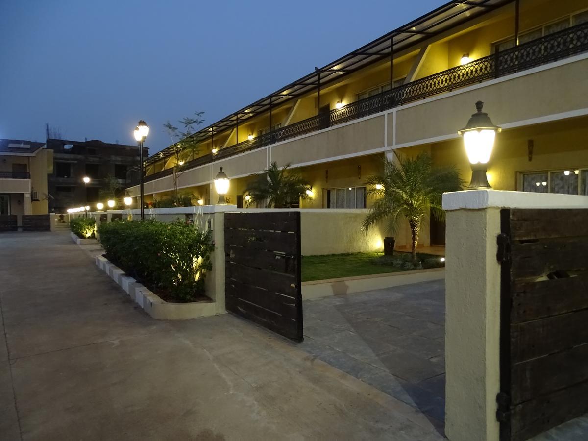 Misty Meadows, Lonavala Hotel Екстериор снимка