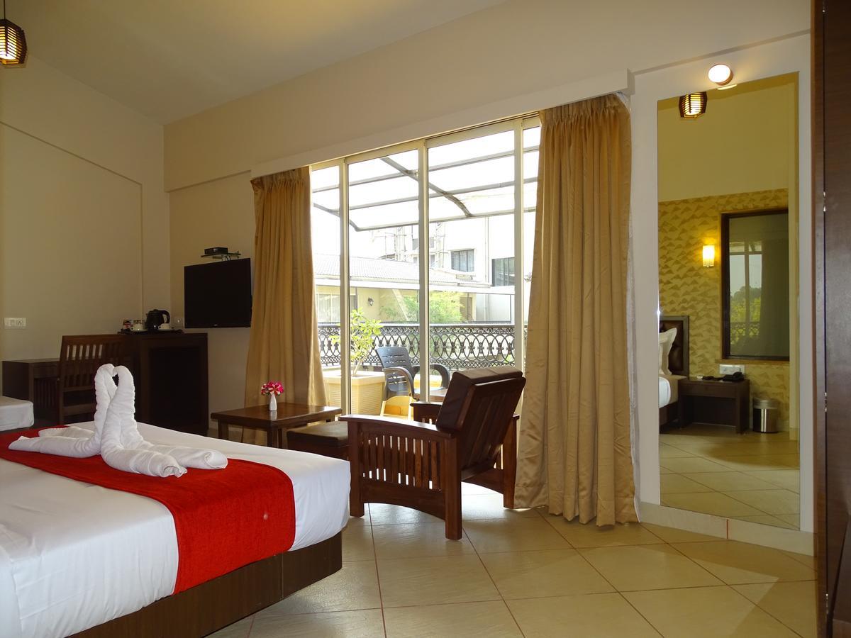 Misty Meadows, Lonavala Hotel Екстериор снимка